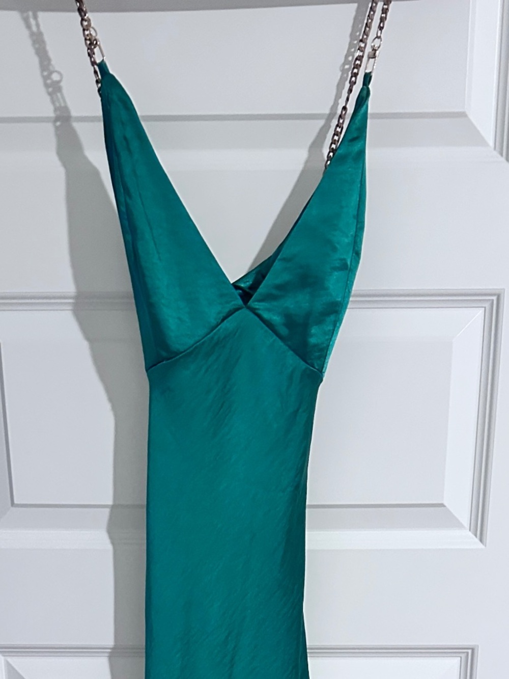 Showpo Chain Strap Plunge Bias Cut Satin Maxi Dress - Emerald Green - Size 6